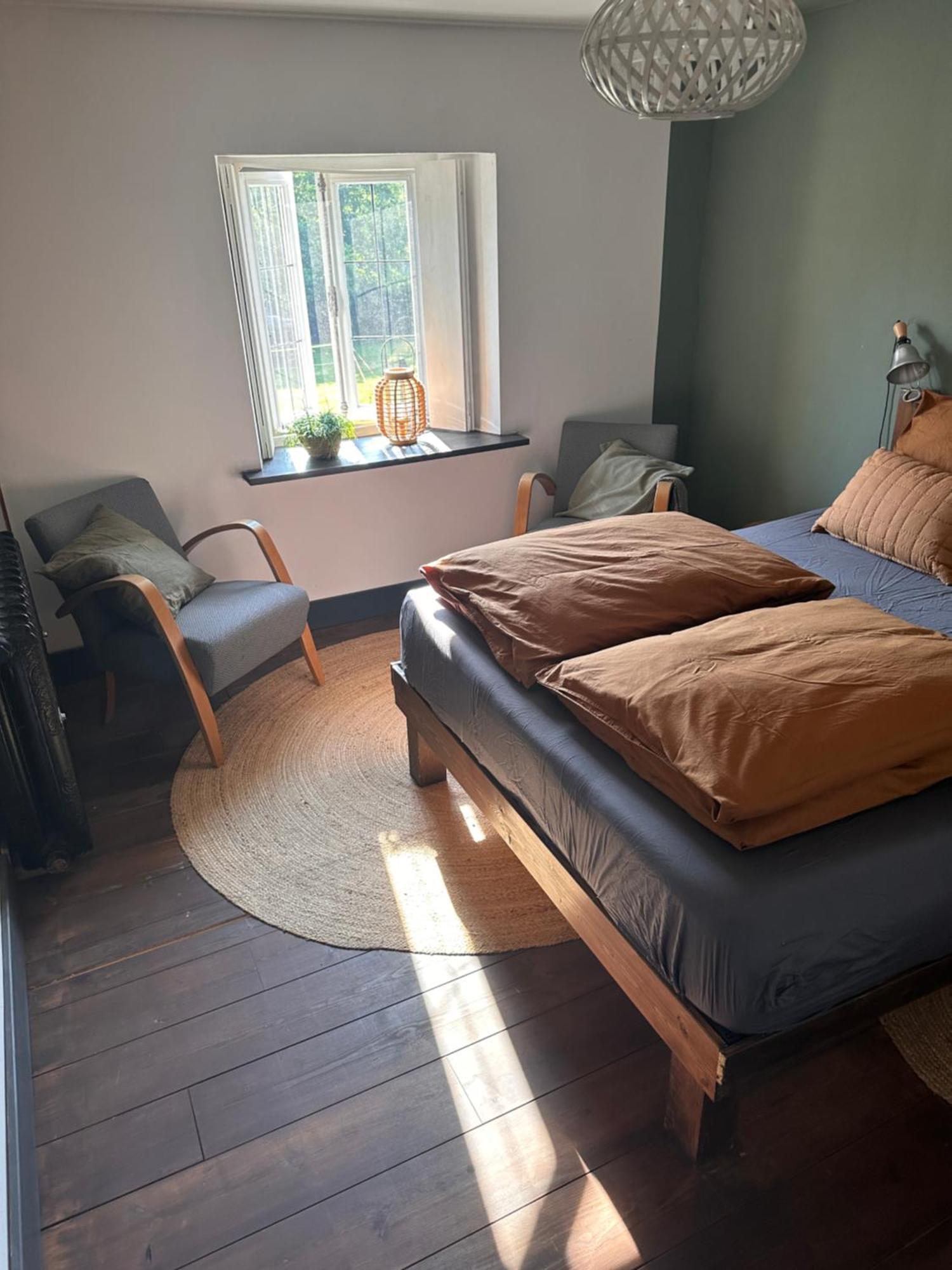 1854 Guest house *
